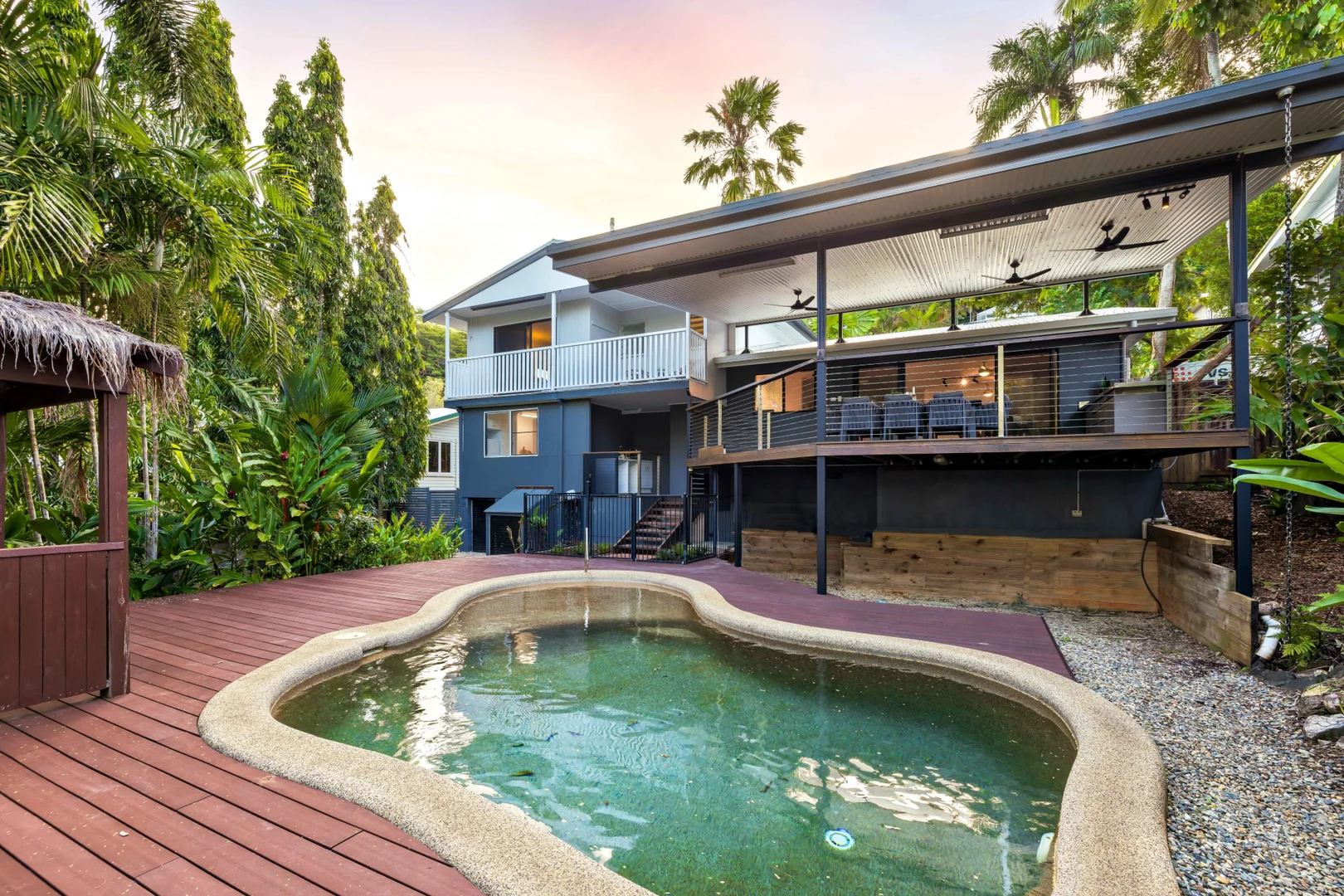 Additional image 5 of 129 Hillview Crescent, Whitfield QLD 4870