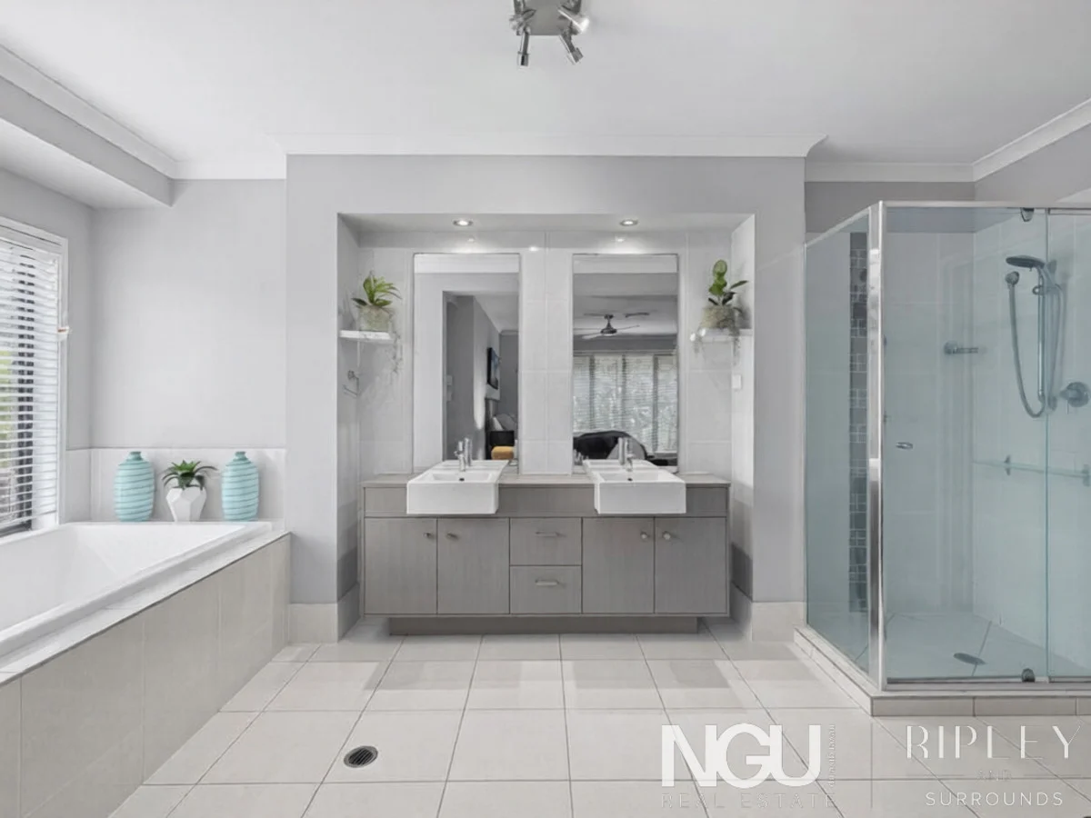 Additional image 7 of 12 Appaloosa Place, Pine Mountain QLD 4306