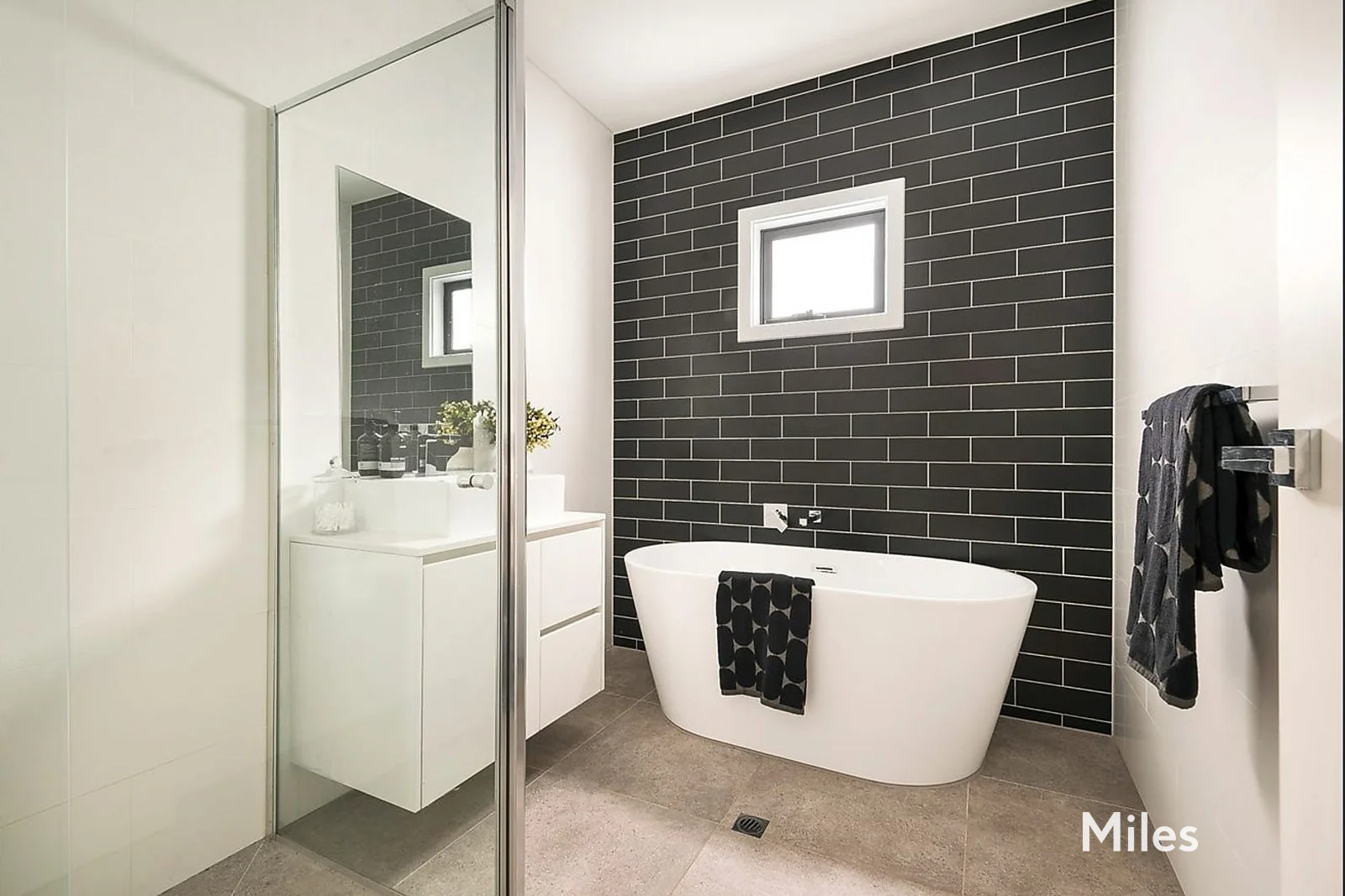 Additional image 8 of 3/43 Linden Avenue, Ivanhoe VIC 3079