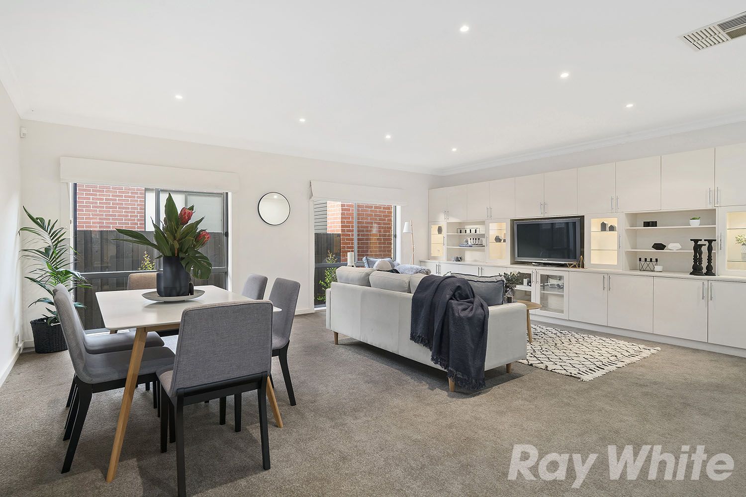 105 Chapel Road, Moorabbin VIC 3189, Image 2