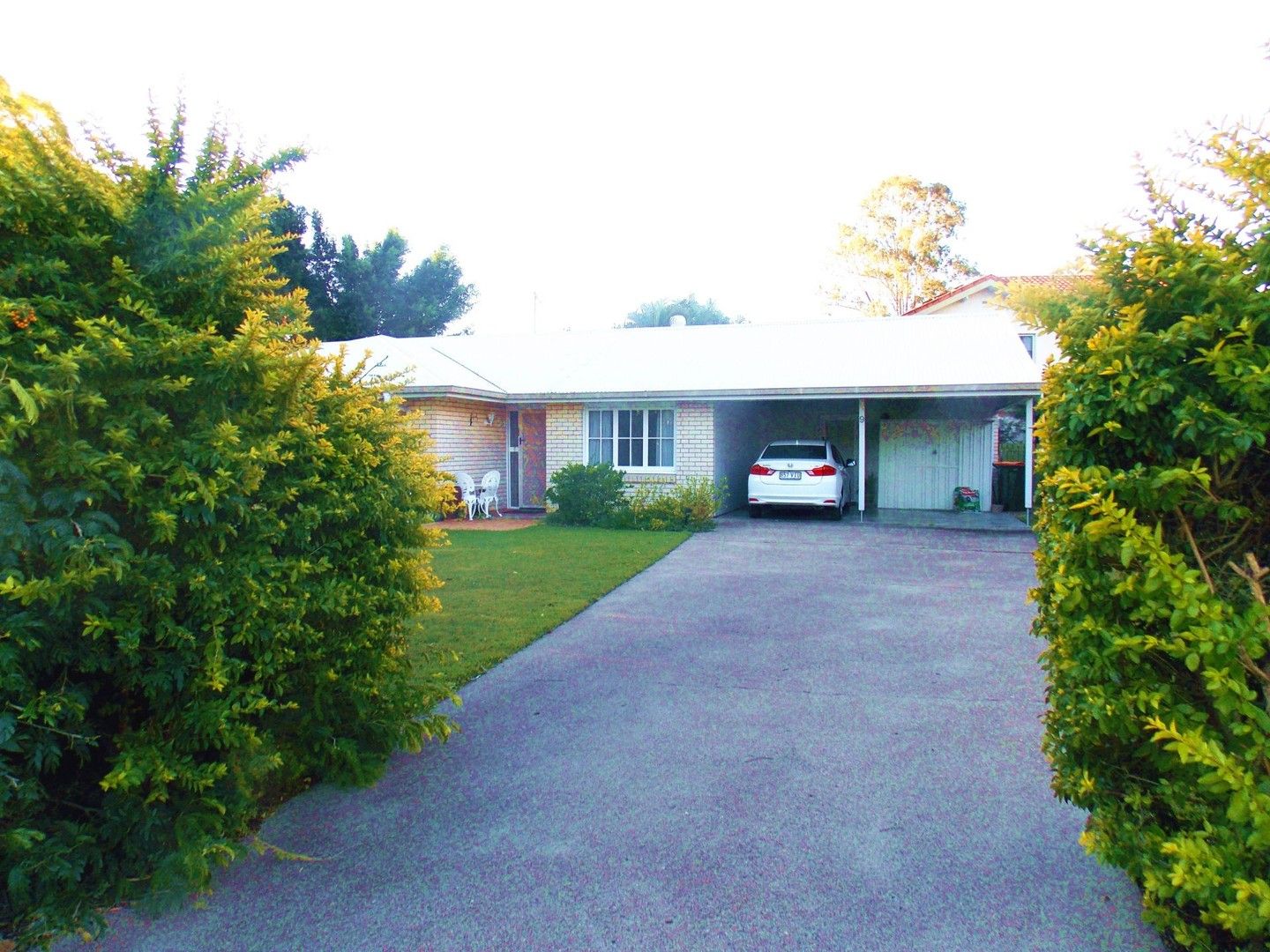 4 bedrooms House in 9 Karingal Street KENMORE QLD, 4069