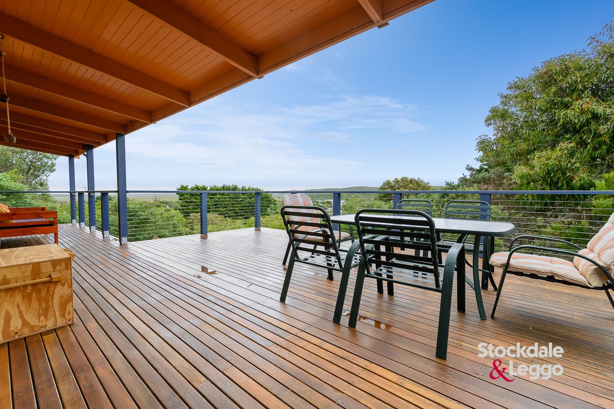 5 Ozone Crt, Venus Bay VIC 3956, Image 1