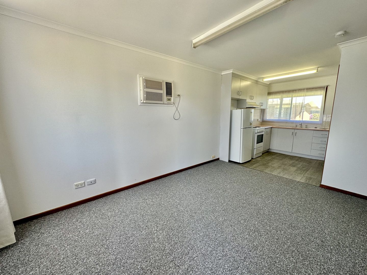 1/2527 SOUTHEY STREET, Jerilderie NSW 2716 Apartment For Rent Domain