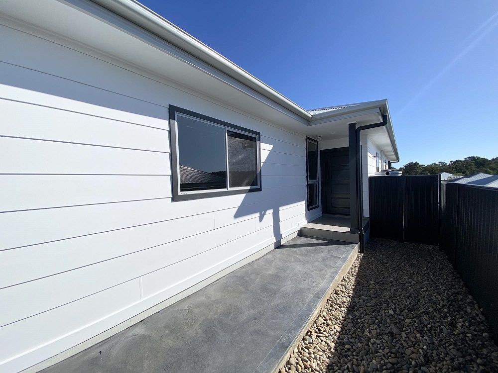 2 bedrooms House in 45a Rita Street THIRLMERE NSW, 2572