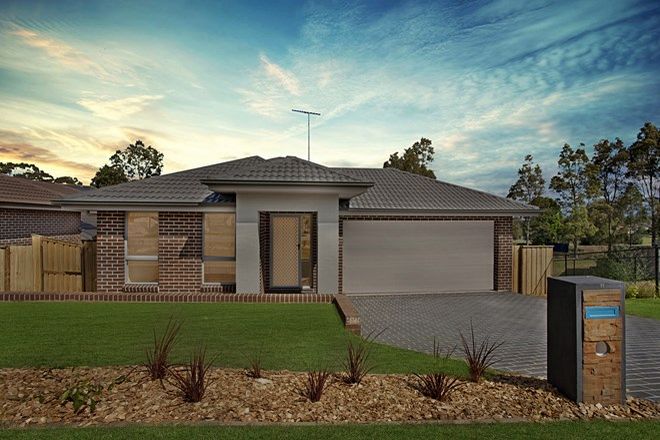 Picture of 11 Jarvisfield Place, MACQUARIE LINKS NSW 2565