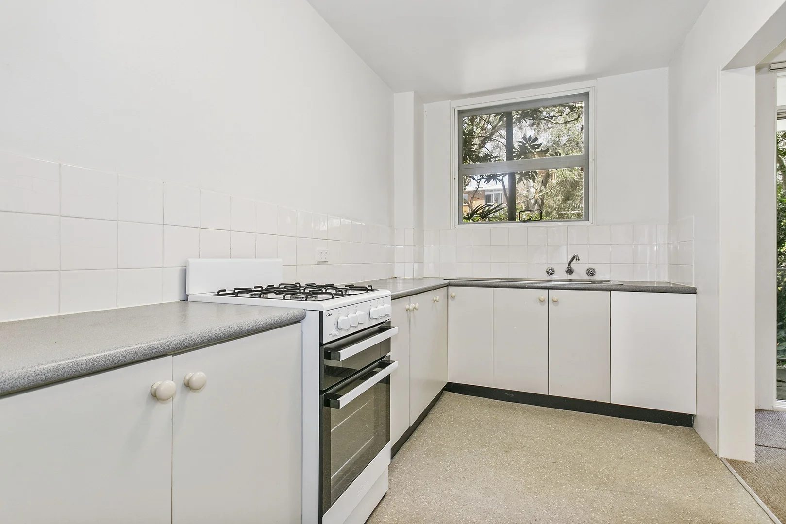 Additional image 3 of 2/14 Fairway Close, Manly Vale NSW 2093