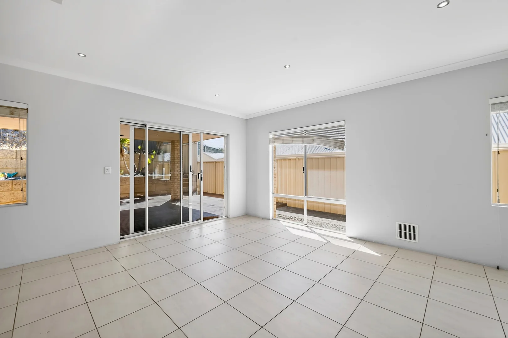 Additional image 31 of 17 Chieftain Pass, Madora Bay WA 6210