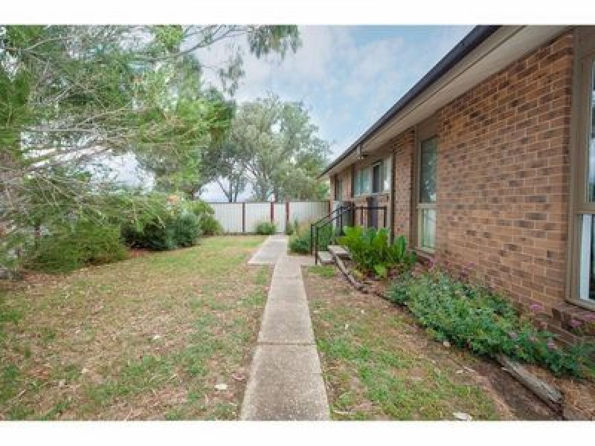 15 Corrang Place, Springdale Heights NSW 2641, Image 1