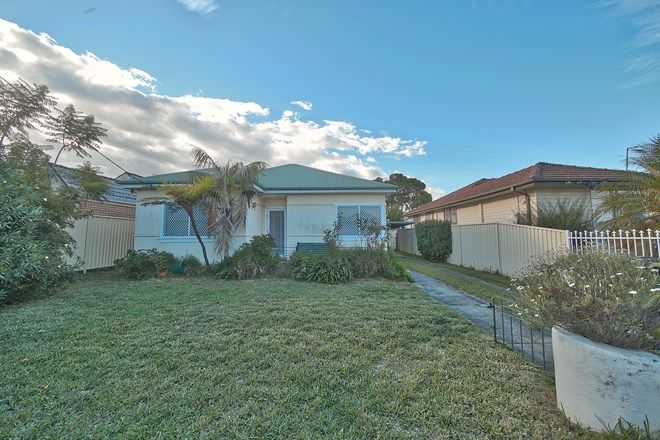 Picture of 55 Earl Street, CANLEY HEIGHTS NSW 2166
