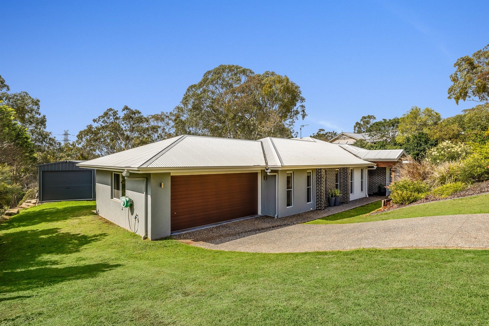 21 Traverston Court, Preston QLD 4352, Image 0