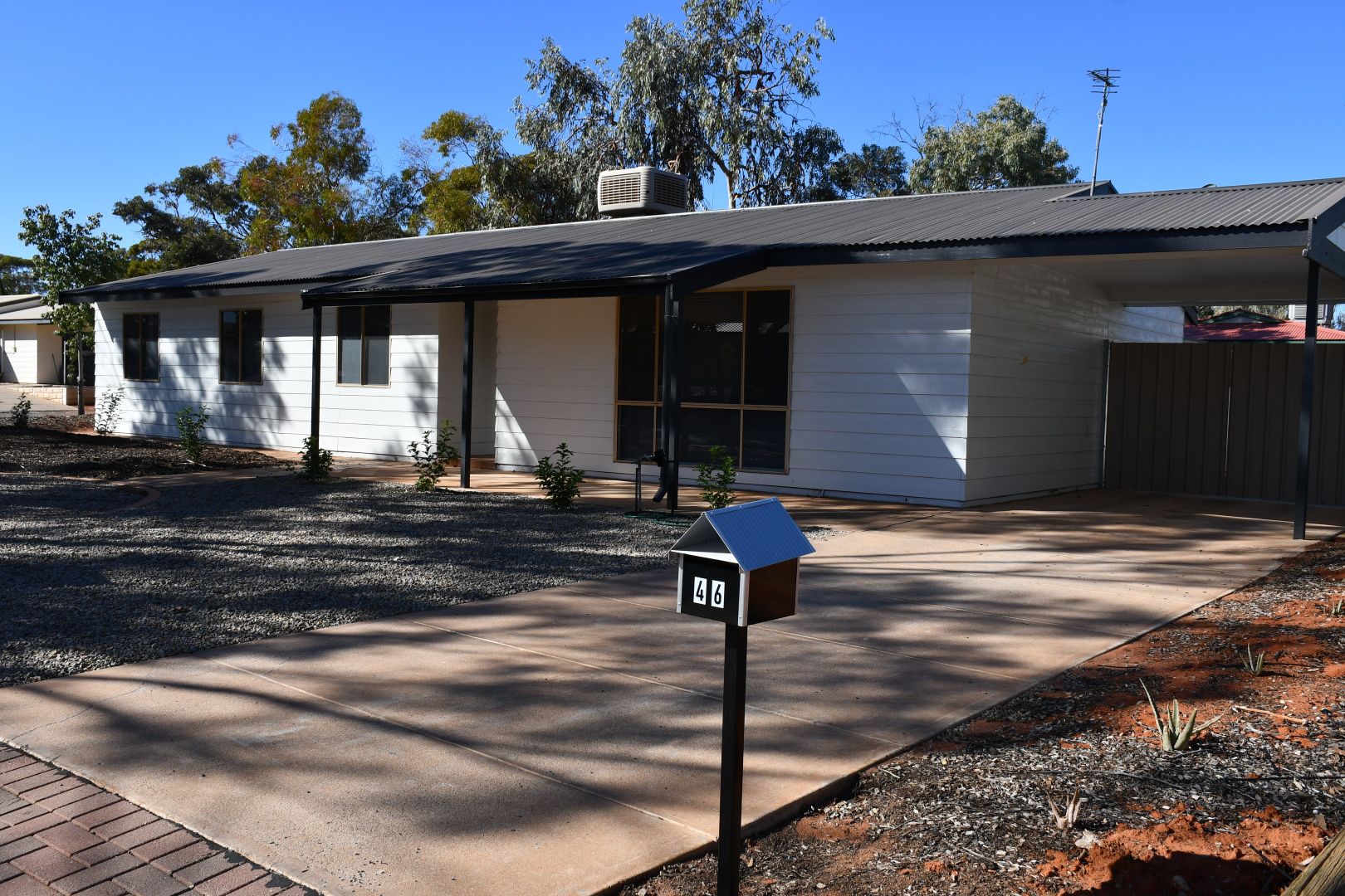 46 Pioneer Drive, Roxby Down Property History & Address Research Domain