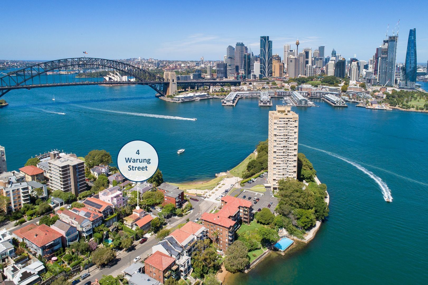 4 bedrooms House in 4 WARUNG STREET MCMAHONS POINT NSW, 2060