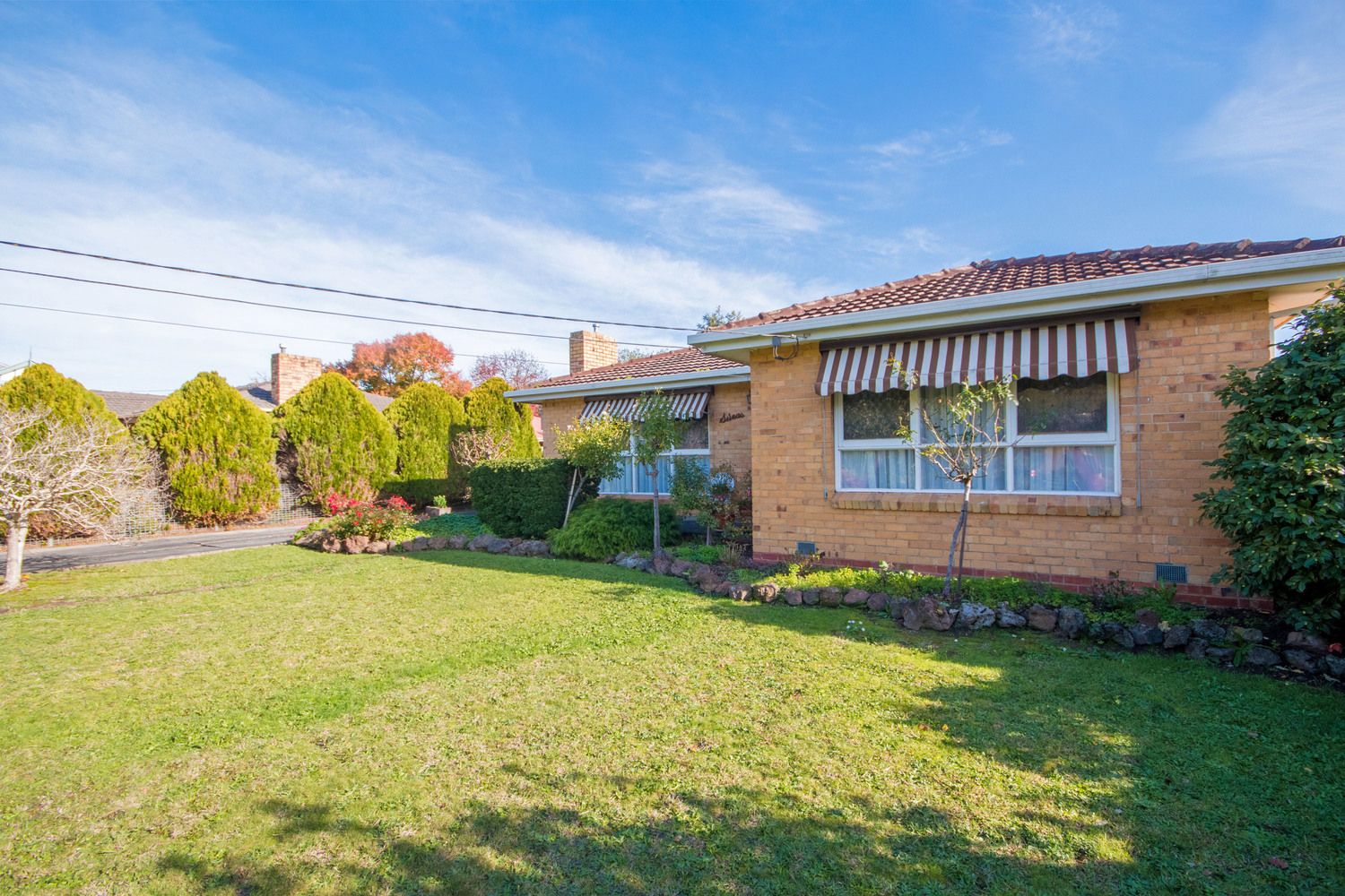 12 Wordsworth Street, Mooroolbark VIC 3138, Image 2