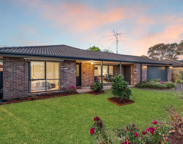 16 Lance Close, Aspendale Gardens VIC 3195