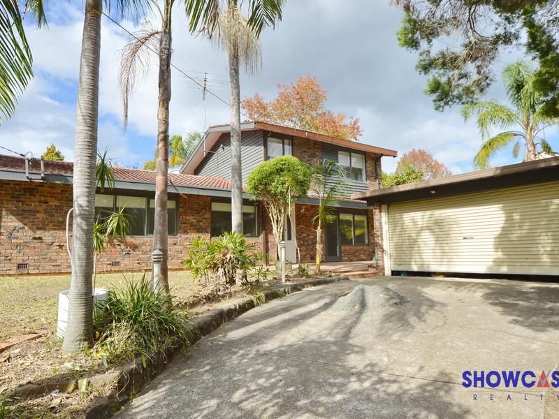 5 bedrooms House in 115 Balaka Drive CARLINGFORD NSW, 2118