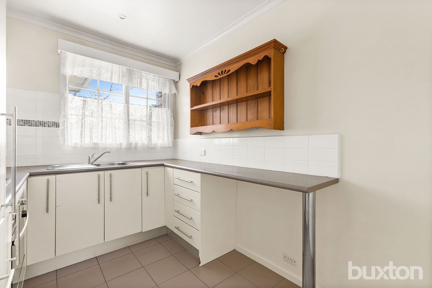 3/10 Stawell Street, Mentone VIC 3194 Apartment For Rent 500 Domain