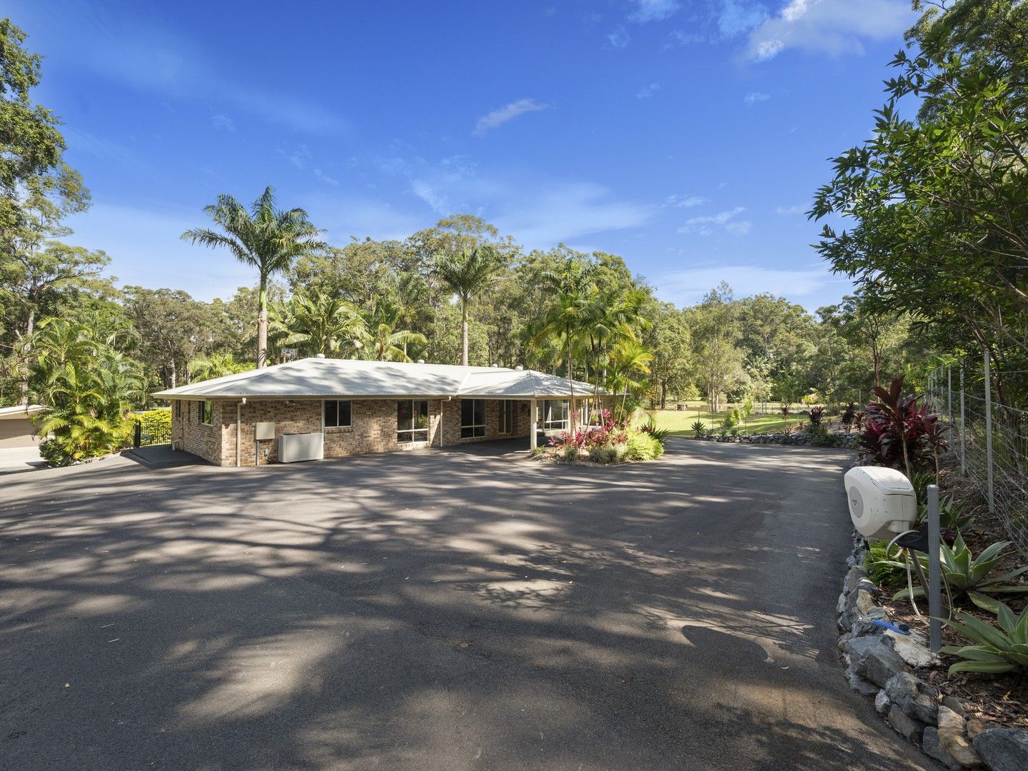 27 Skinner Close, Emerald Beach NSW 2456, Image 0