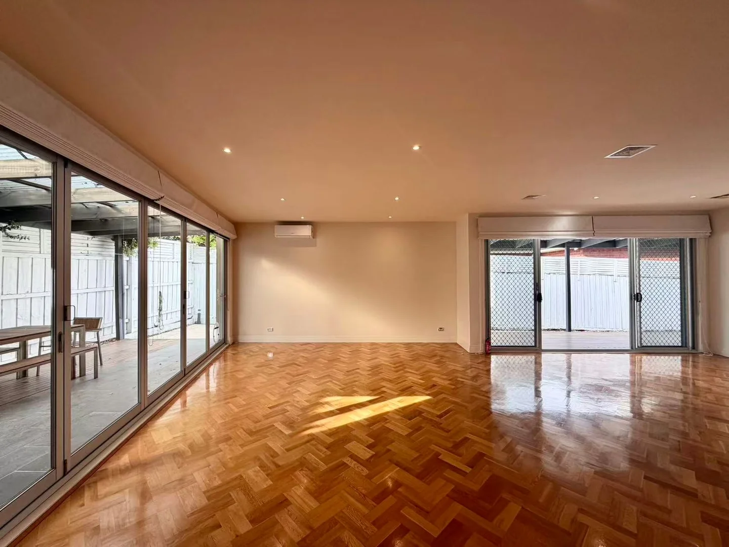 Additional image 5 of 5/928 Doncaster Road, Doncaster East VIC 3109