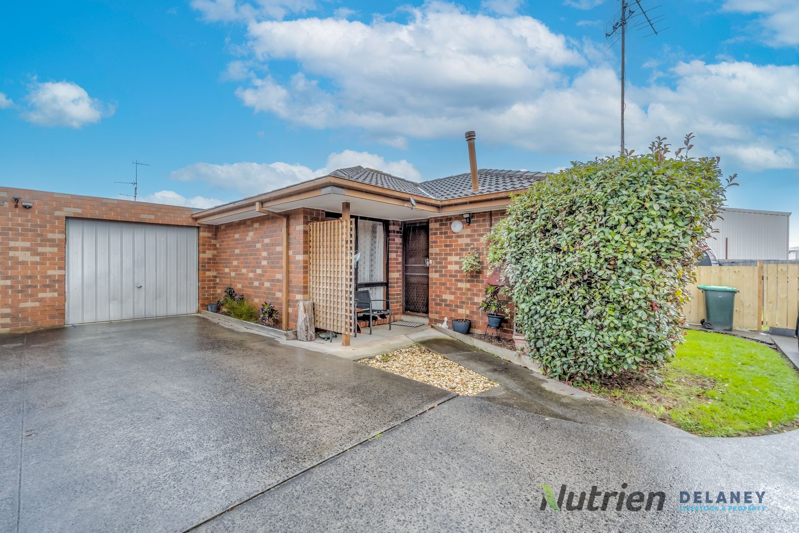 4/32 Saxtons Drive, Moe VIC 3825, Image 1