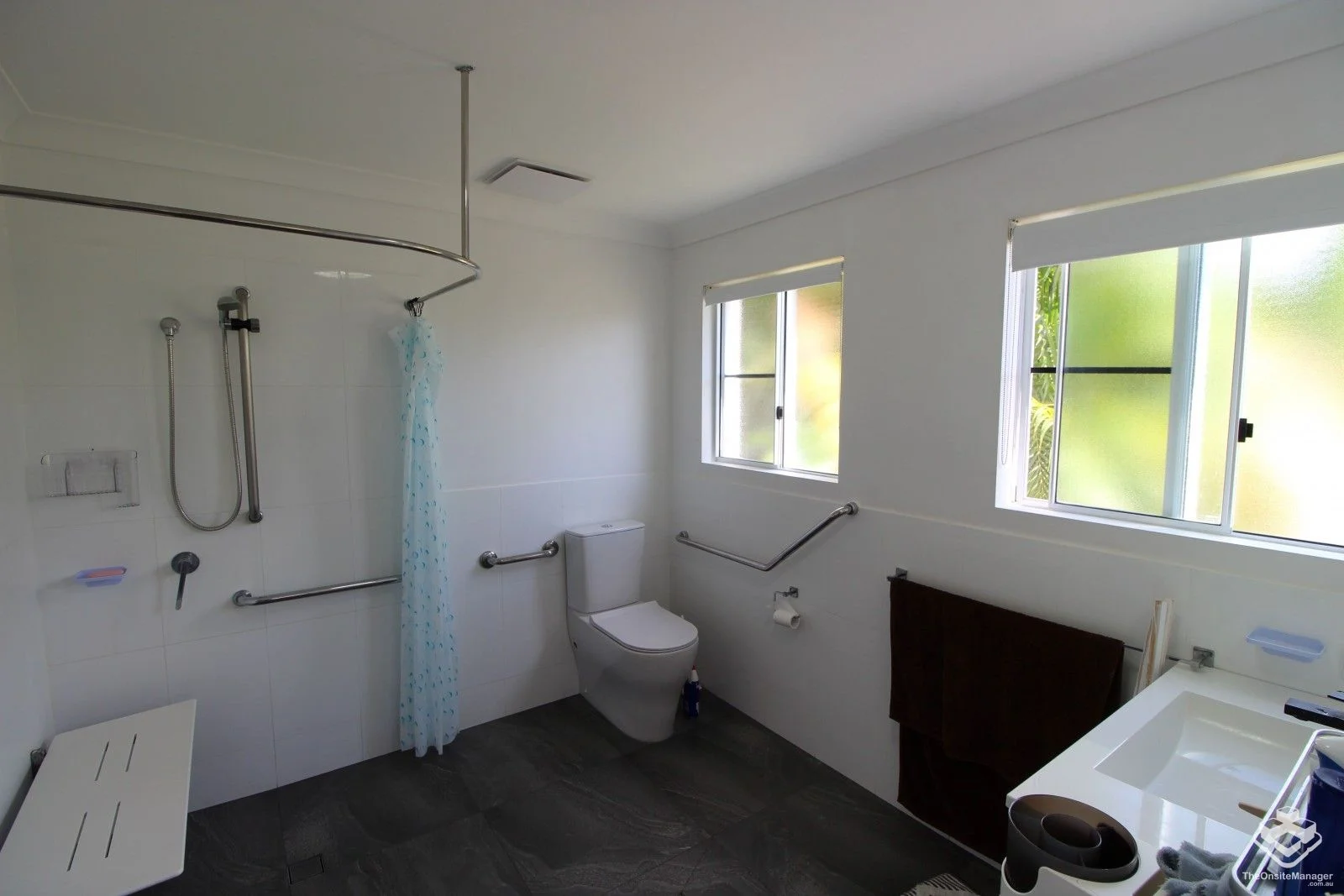 Additional image 6 of ID:21173045/65 Manooka Drive, Cannonvale QLD 4802