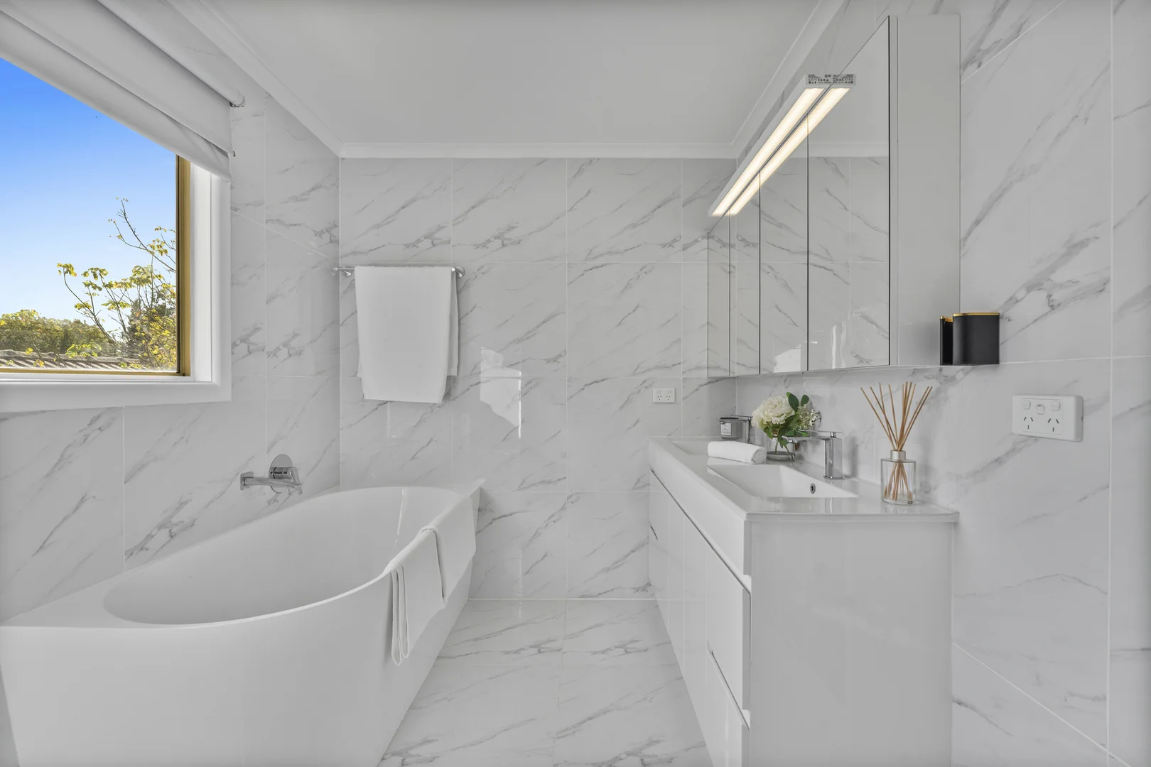 Additional image 18 of 8 Trent Court, Burwood East VIC 3151