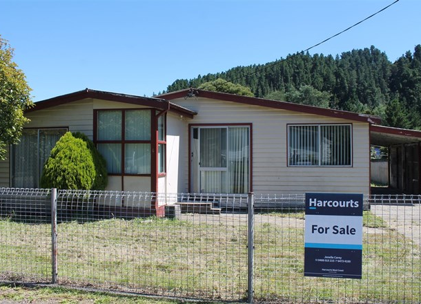 4 Evans Street, Queenstown TAS 7467