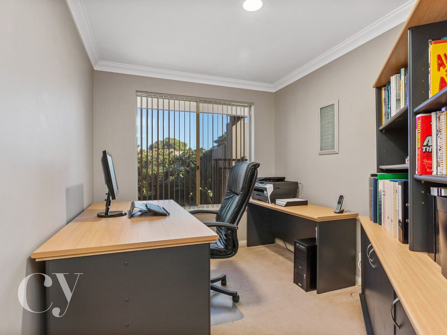 98 Sylvan Crescent, Leeming WA 6149, Image 2