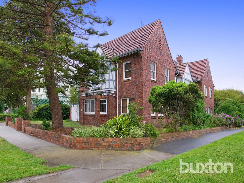 1/1 Martin Street, Brighton VIC 3186