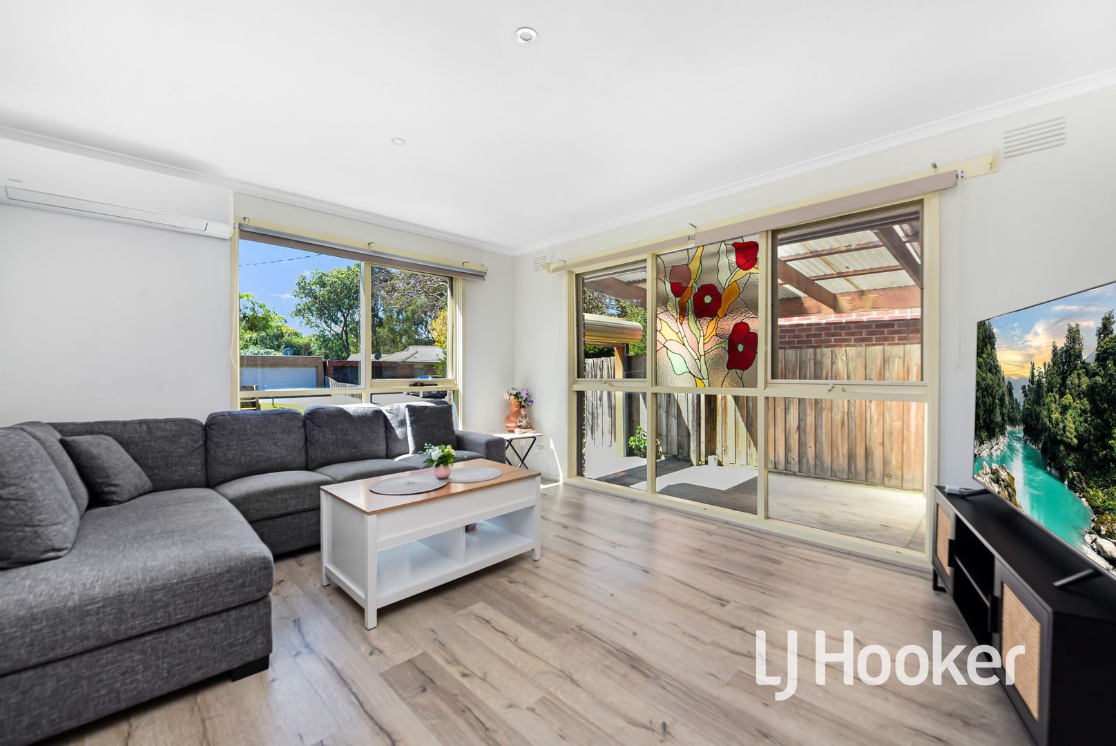 37 Green Valley Crescent, Hampton Park VIC 3976, Image 2