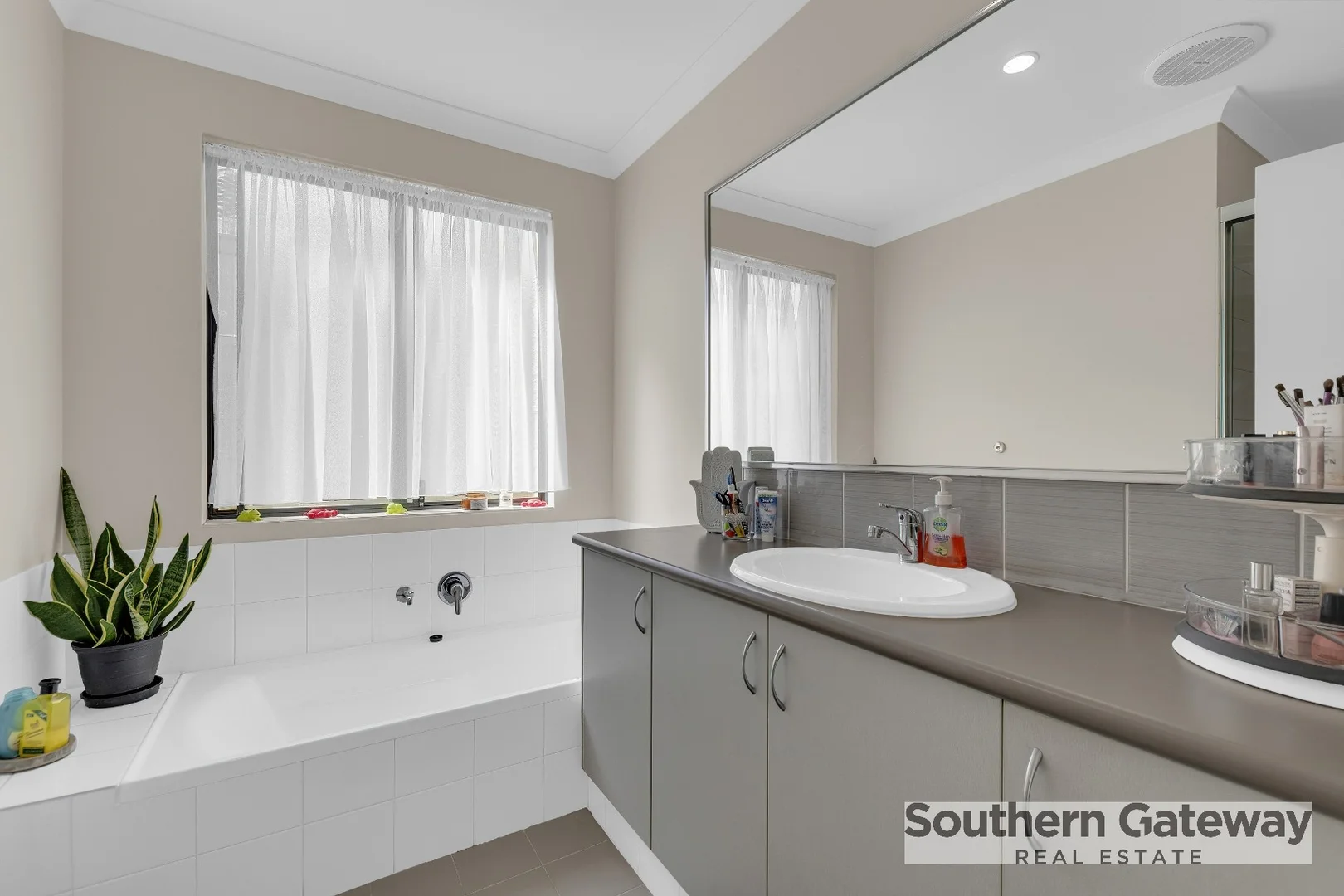 Additional image 19 of 16 Meridian Way, Kwinana Town Centre WA 6167