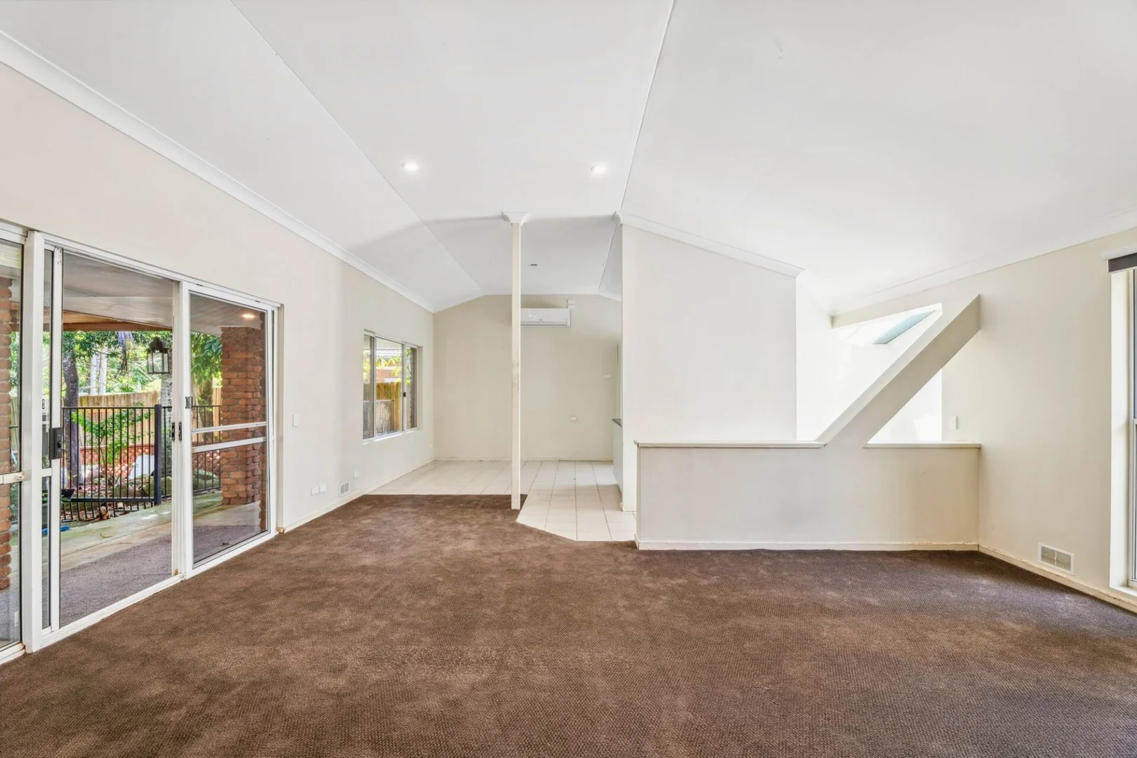 Additional image 5 of 21 Whitian Drive, Carrara QLD 4211