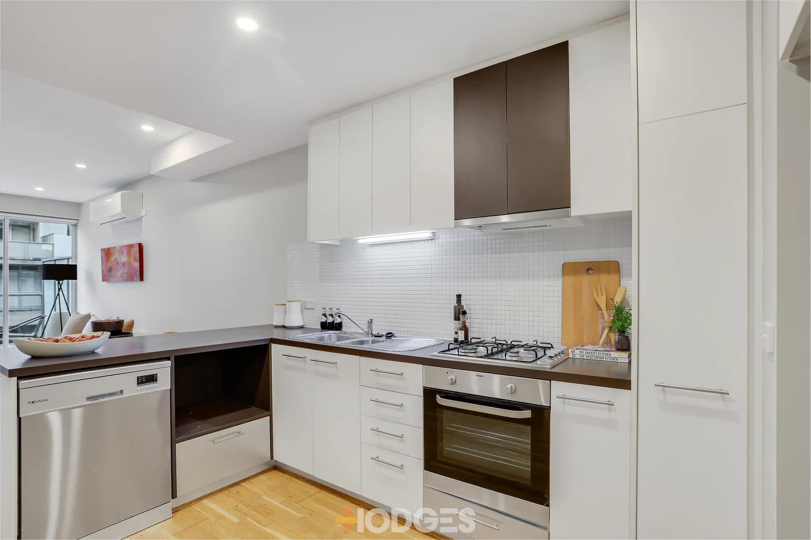 Additional image 2 of 203/99 Nott Street, Port Melbourne VIC 3207