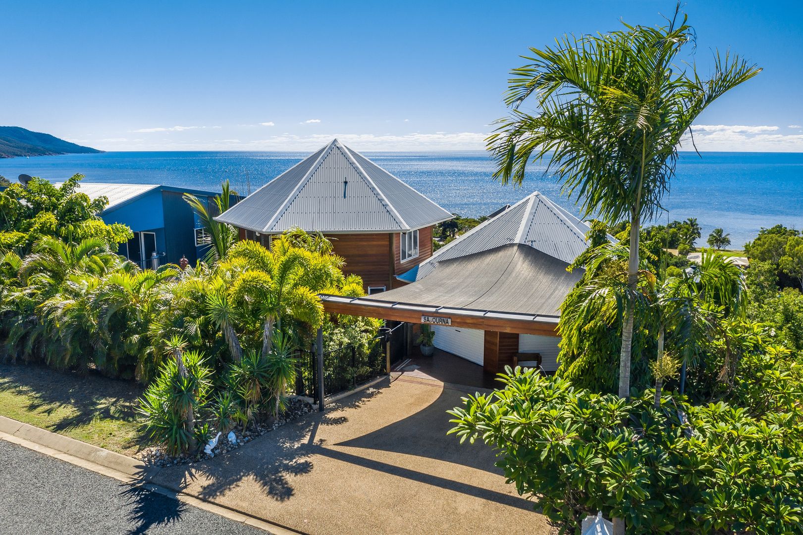 3 Blackcurrent Drive, Hideaway Bay QLD 4800 Domain