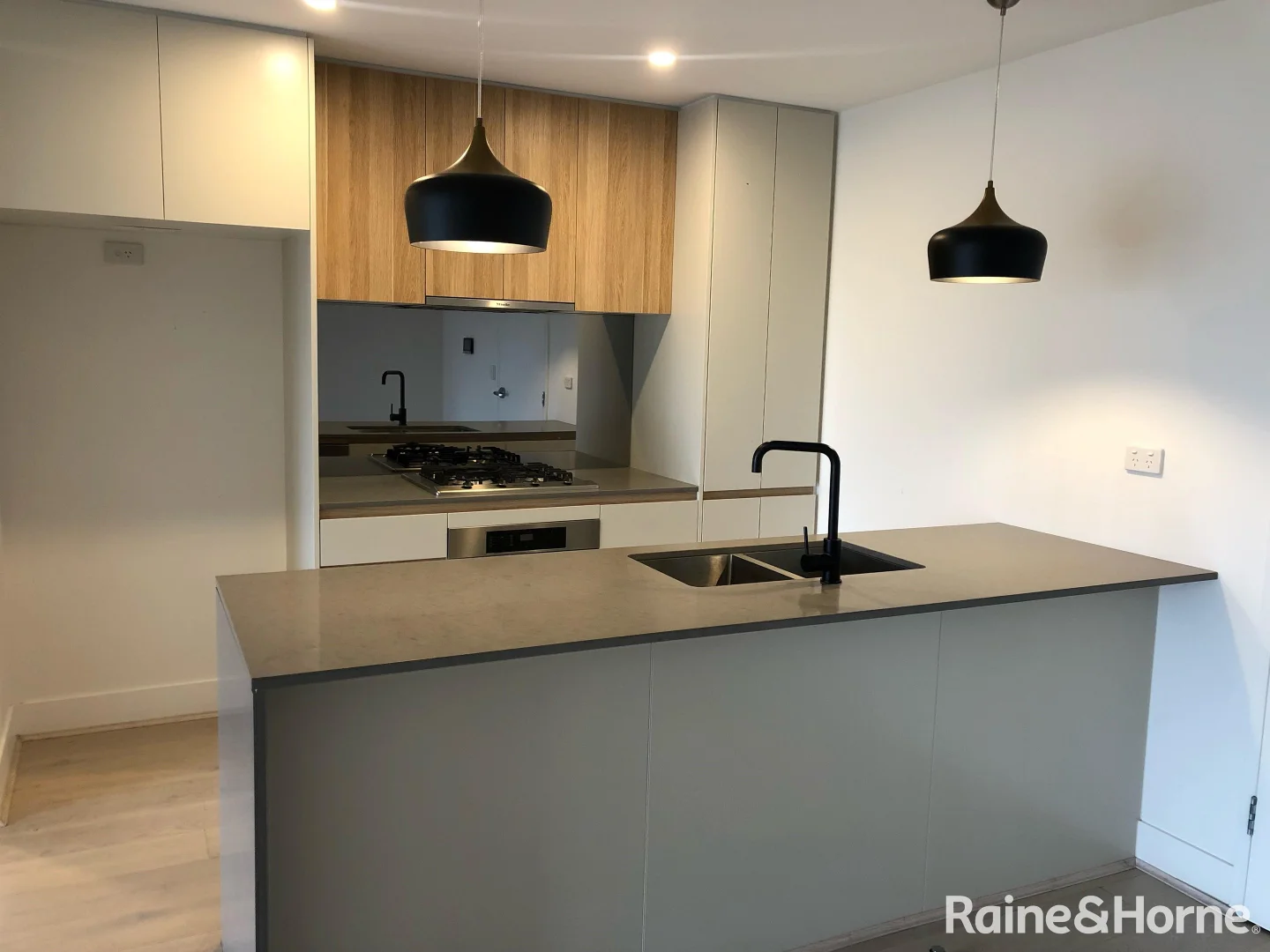 Additional image 2 of 406/17 Loftus Street, Wollongong NSW 2500