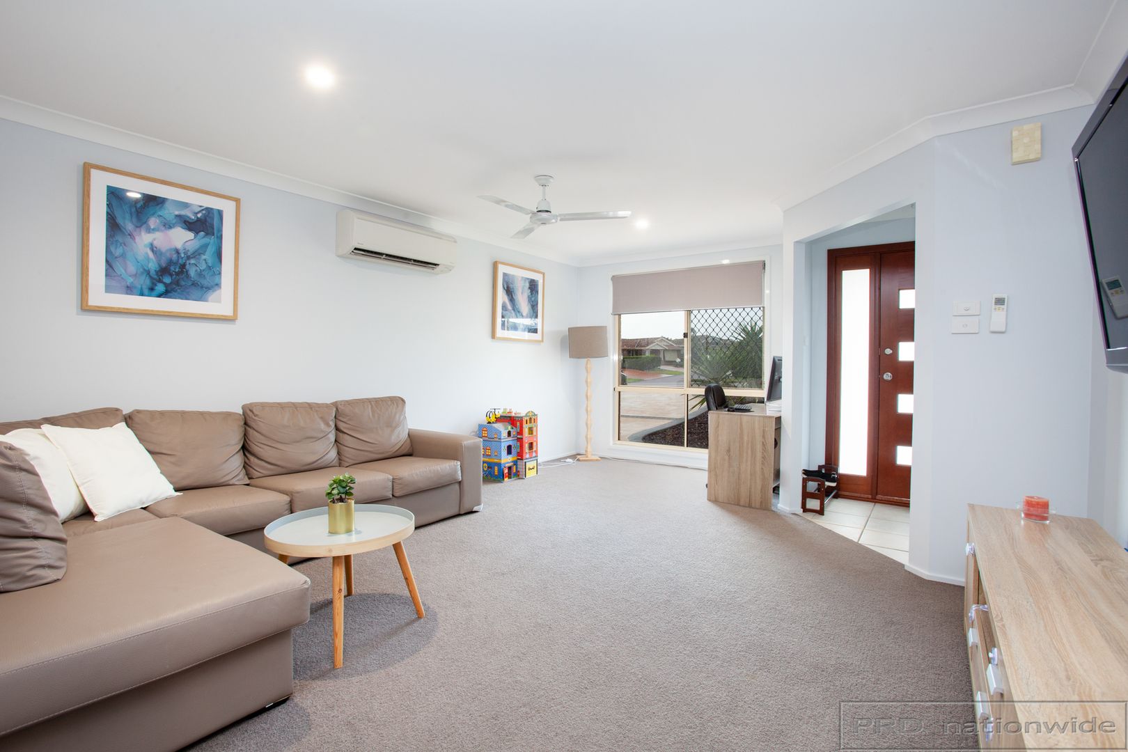 16 Somerset Drive, Thornton NSW 2322, Image 1