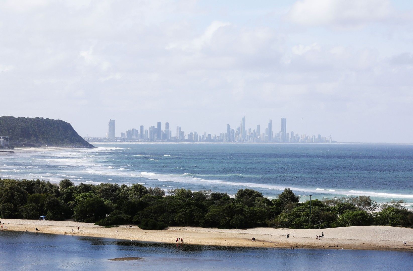 4 bedrooms Apartment / Unit / Flat in 64/38-42 Duringan Street CURRUMBIN QLD, 4223