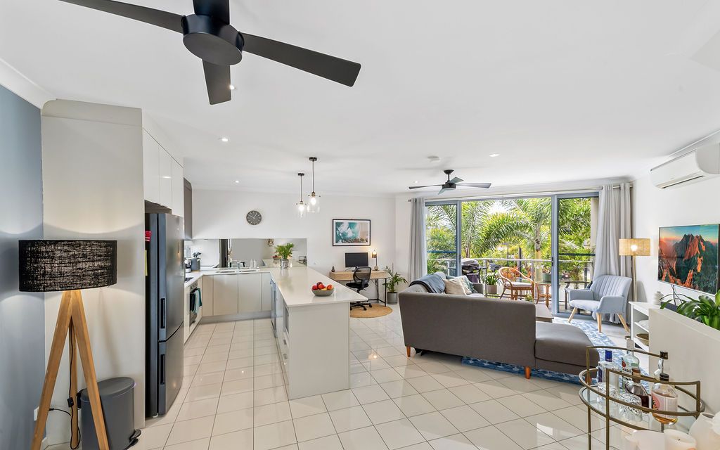 38/5074 Emerald Island Drive, Carrara QLD 4211, Image 0