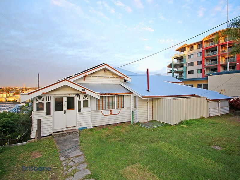 1 bedrooms Apartment / Unit / Flat in 2/56 Boyd Street BOWEN HILLS QLD, 4006