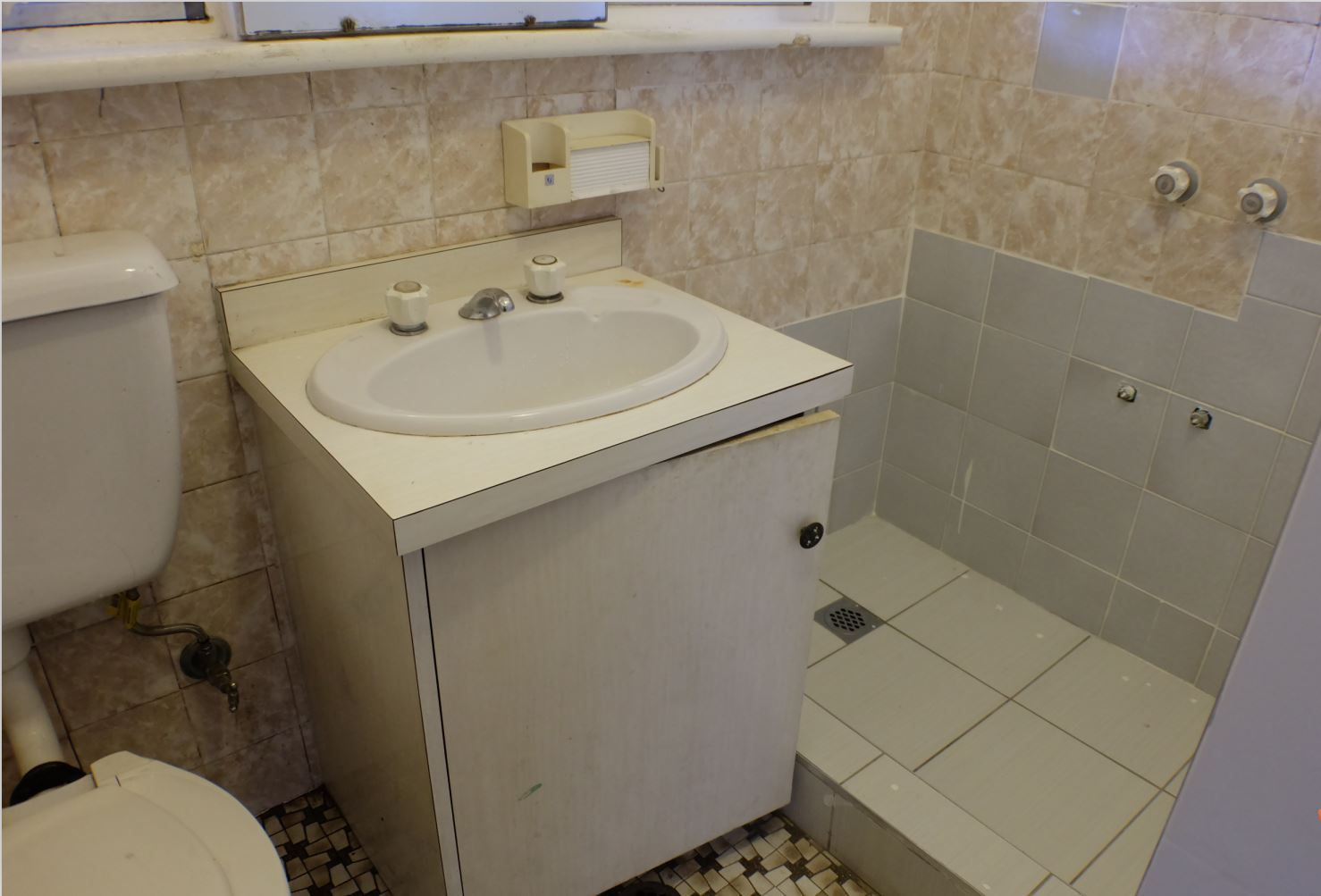 2 bedrooms House in Stacey St BANKSTOWN NSW, 2200