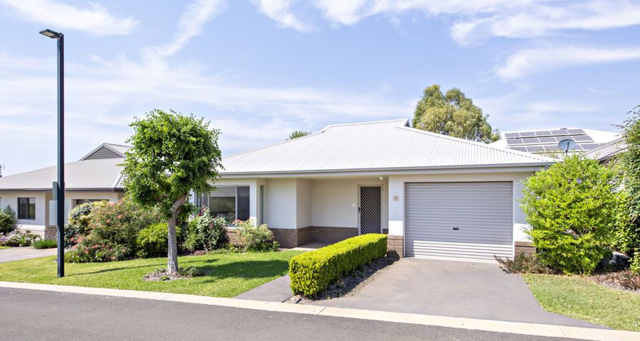 5/2 Glenabbey Drive, Dubbo NSW 2830, Image 0