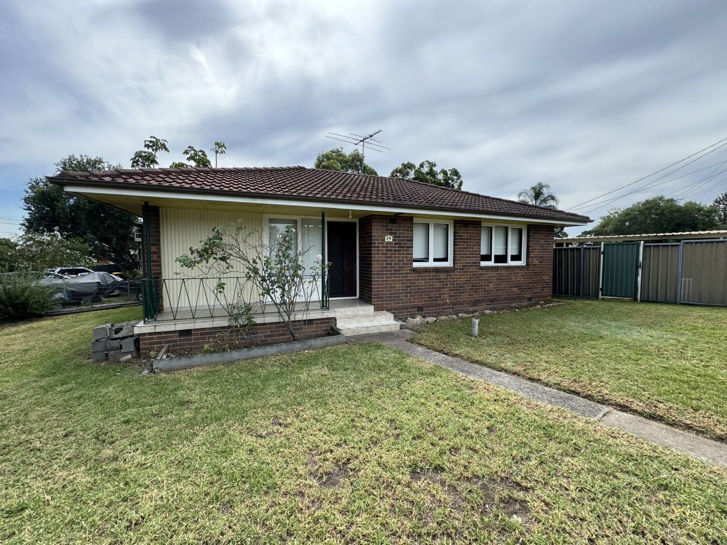 3 bedrooms House in 26 Bracknell ave HEBERSHAM NSW, 2770