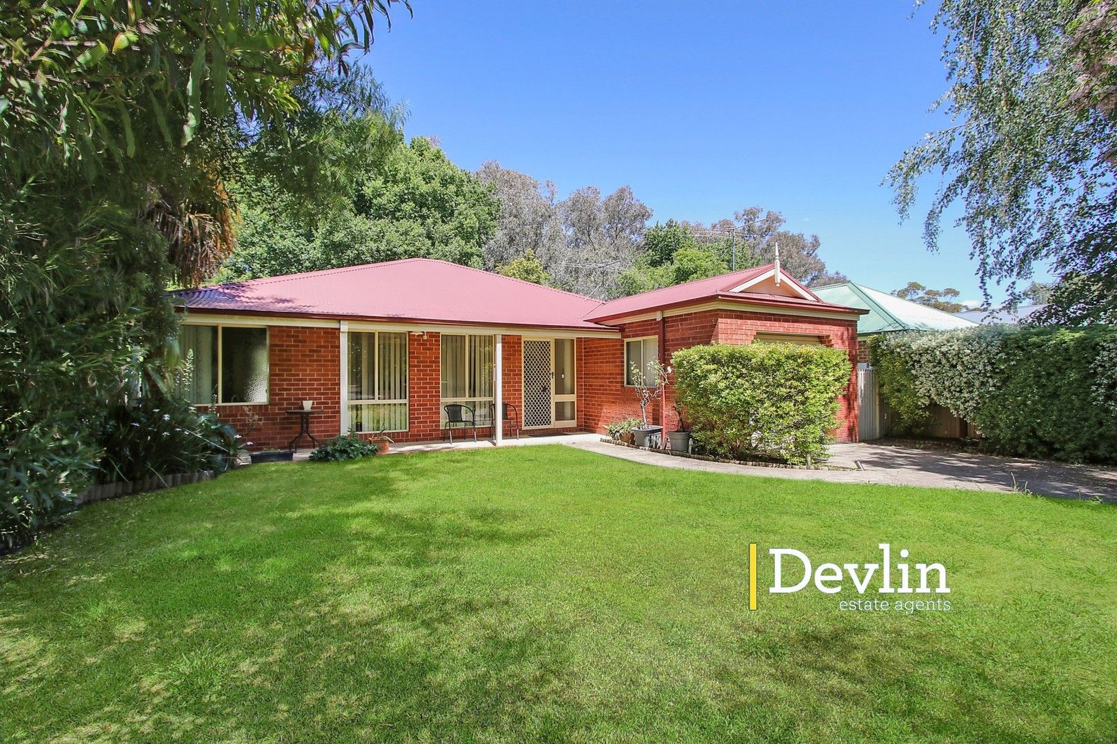 5 McHarg Place, Beechworth VIC 3747, Image 0