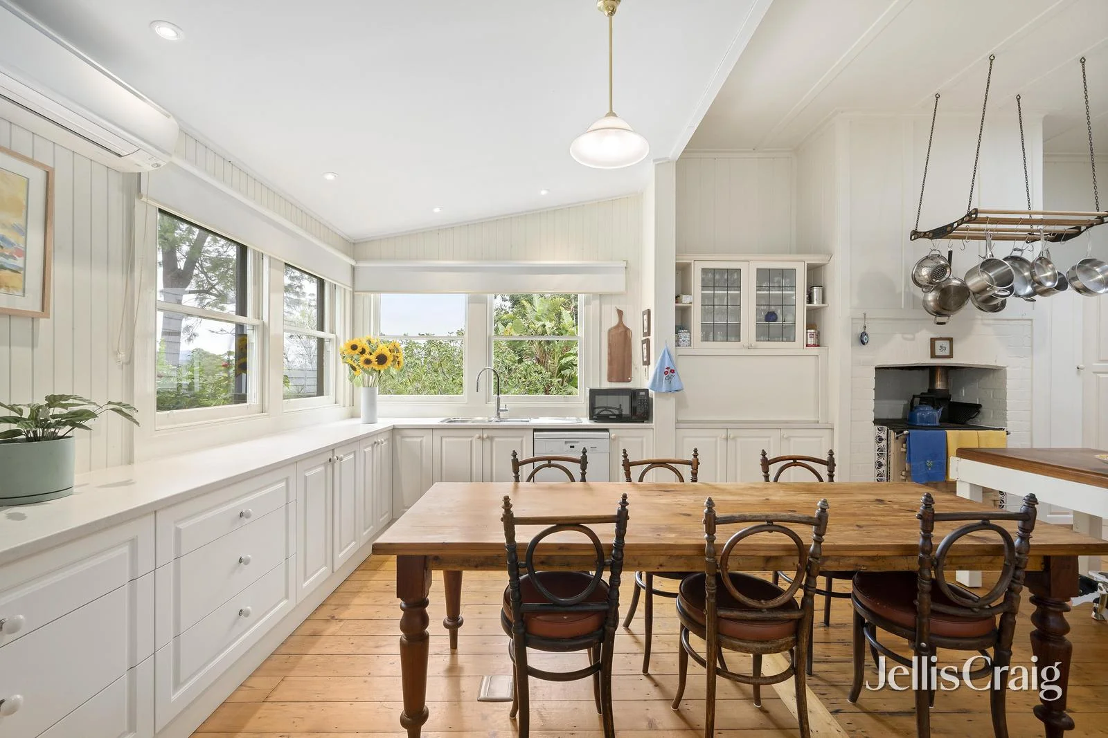 Additional image 3 of 55 English Street, Seville VIC 3139