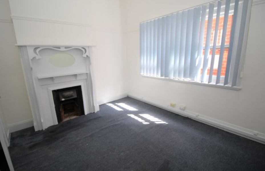 2 bedrooms Apartment / Unit / Flat in 331 Bell Street PASCOE VALE SOUTH VIC, 3044