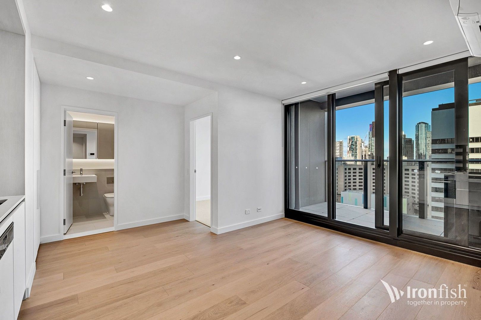 1 bedrooms Apartment / Unit / Flat in 1107/628 Flinders Street DOCKLANDS VIC, 3008