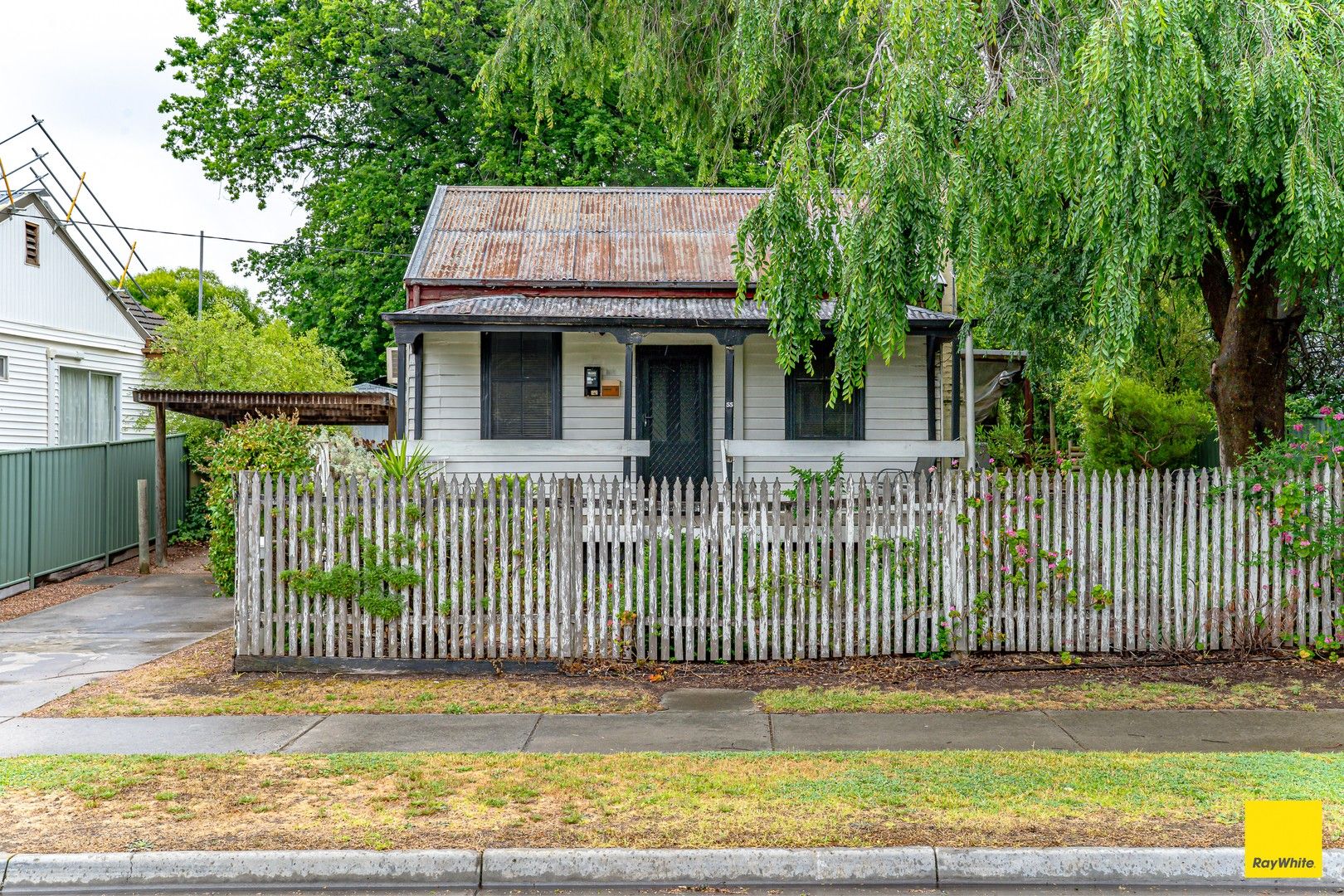 3 bedrooms House in 55 Thunder Street NORTH BENDIGO VIC, 3550
