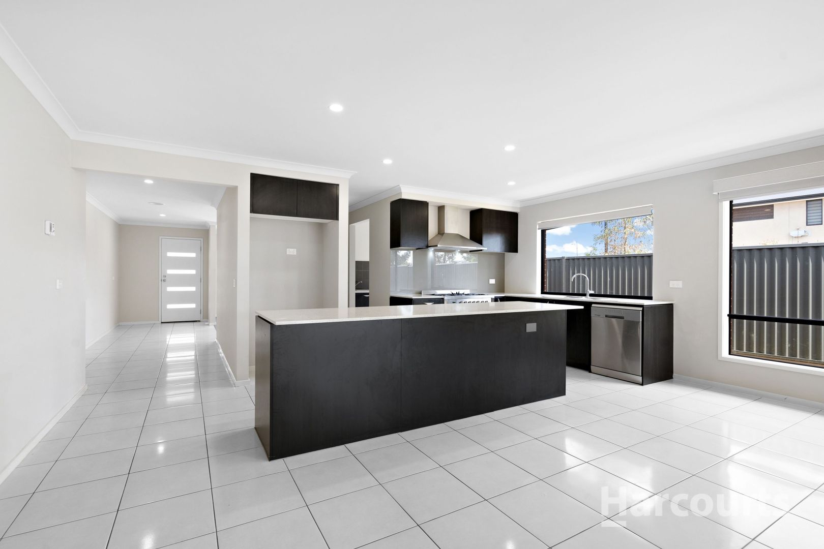 56 Wimbledon Boulevard, Strathtulloh VIC 3338, Image 2