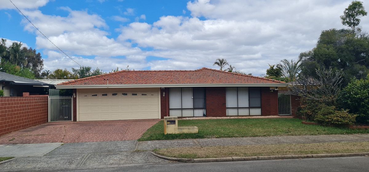 4 bedrooms House in 135 Apsley Road WILLETTON WA, 6155