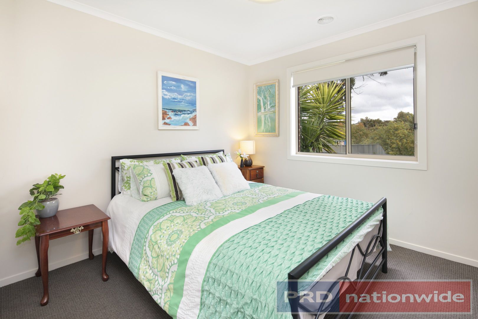 6 Rattray Court, Canadian VIC 3350, Image 2
