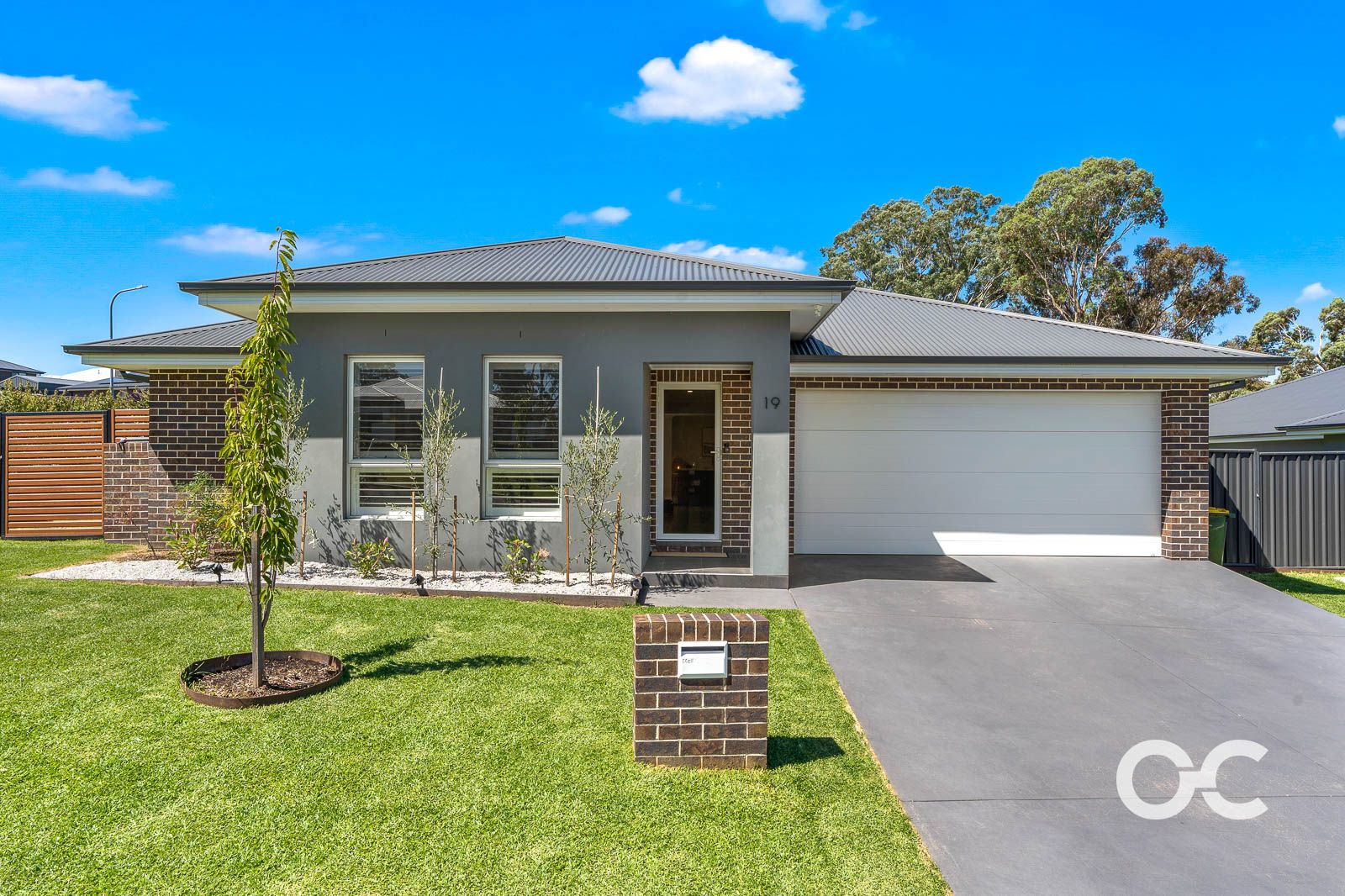 19 Stevenson Way, Orange NSW 2800 Domain